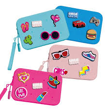 Astuccio Bustina Piatta TintaUnita Clik in Silicone con 5 Pins | Colorato e Resistente